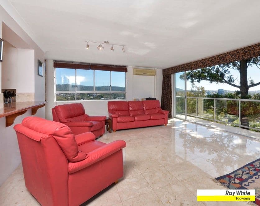 24 Carmody Road, St Lucia QLD 4067, St Lucia - Thumbnail 2