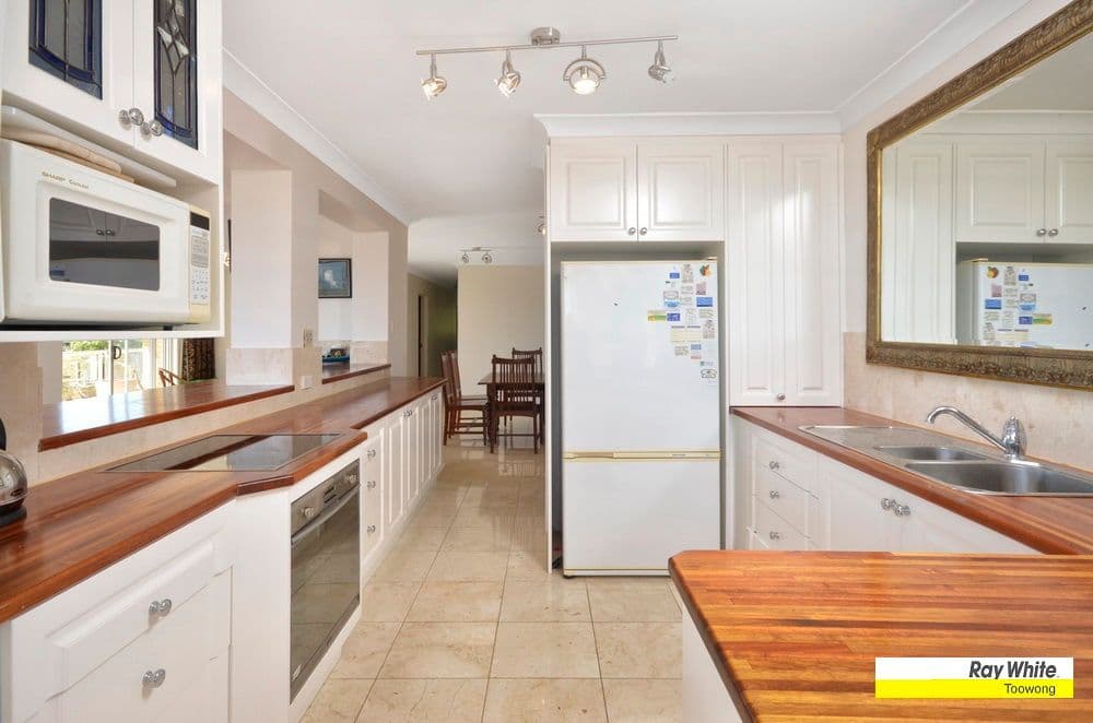 24 Carmody Road, St Lucia QLD 4067, St Lucia - Thumbnail 6