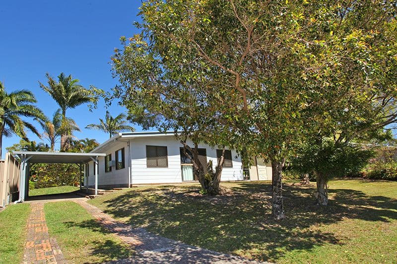 38 Tombarra Street, Mooloolaba QLD 4557, Mooloolaba - Thumbnail 2