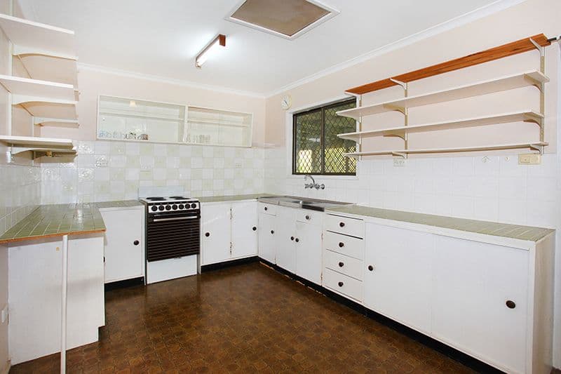 38 Tombarra Street, Mooloolaba QLD 4557, Mooloolaba - Thumbnail 6