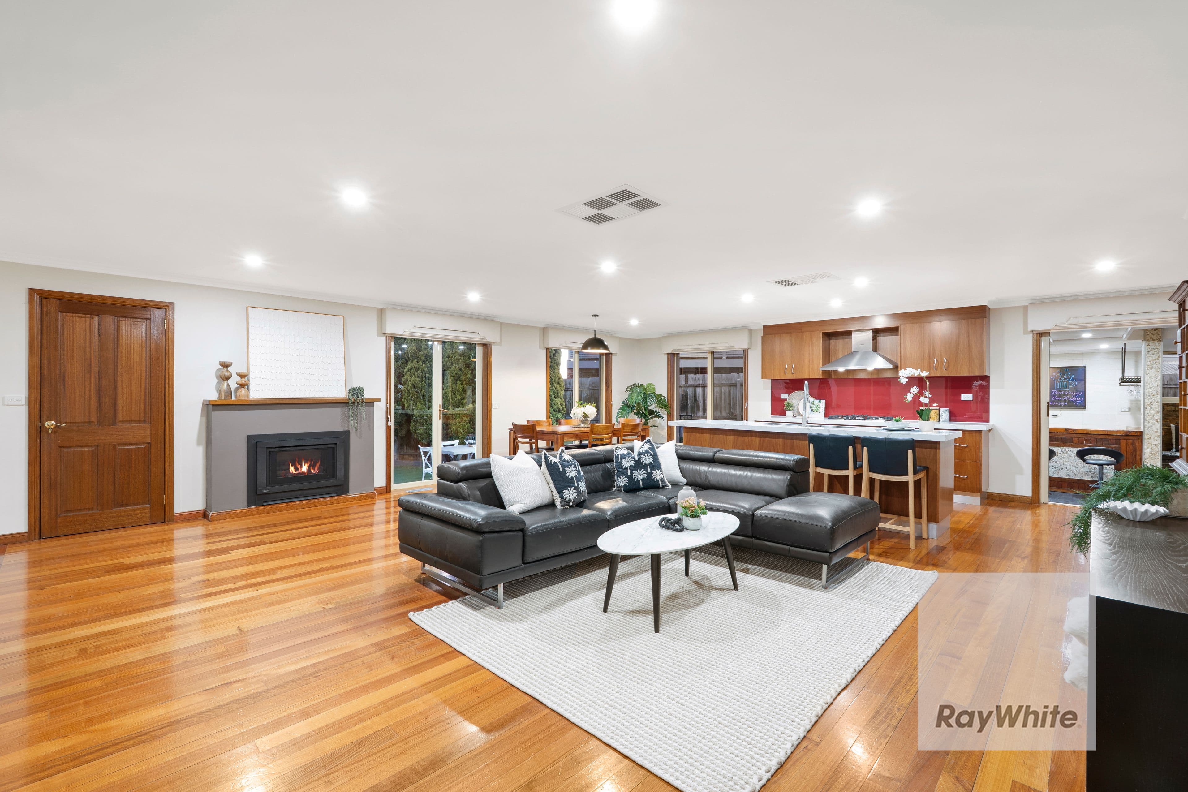 5 Millson Close, Bundoora VIC 3083, Bundoora - Thumbnail 2