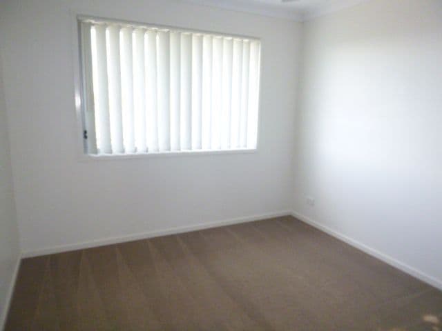 32 Tequesta Drive, Beaudesert QLD 4285, Beaudesert - Thumbnail 5