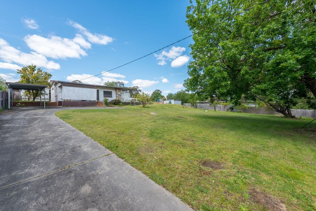 15 GLEN CAIRN Avenue, Ringwood VIC 3134, Ringwood - Thumbnail 8