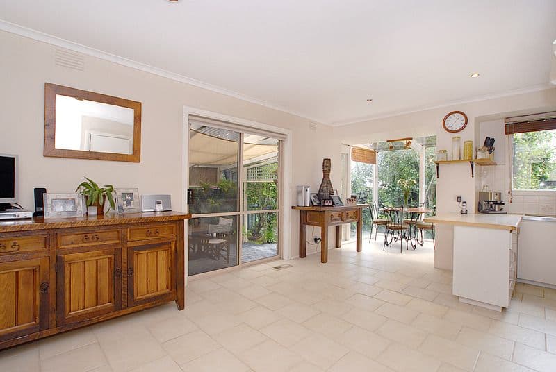 13 Richborough Grove, FERNTREE GULLY VIC 3156, Ferntree Gully - Thumbnail 6