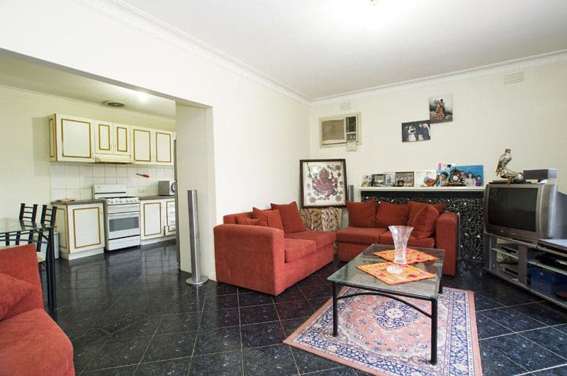 58 Memorial Avenue, Epping VIC 3076, Epping - Thumbnail 2