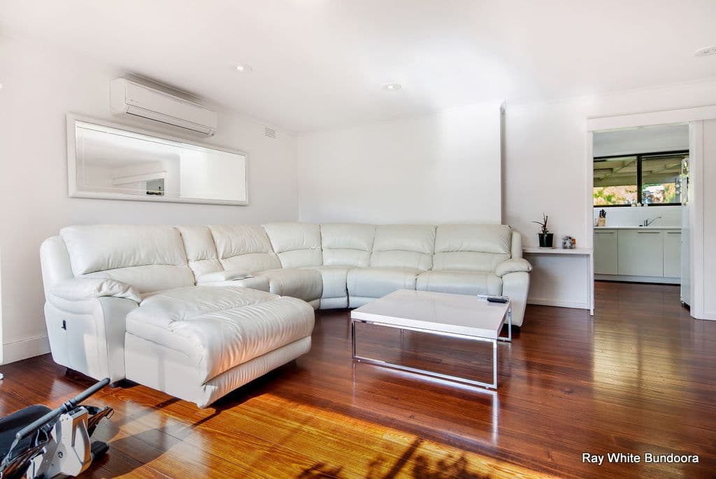 19 Daniel Court, BUNDOORA VIC 3083, Bundoora - Thumbnail 2