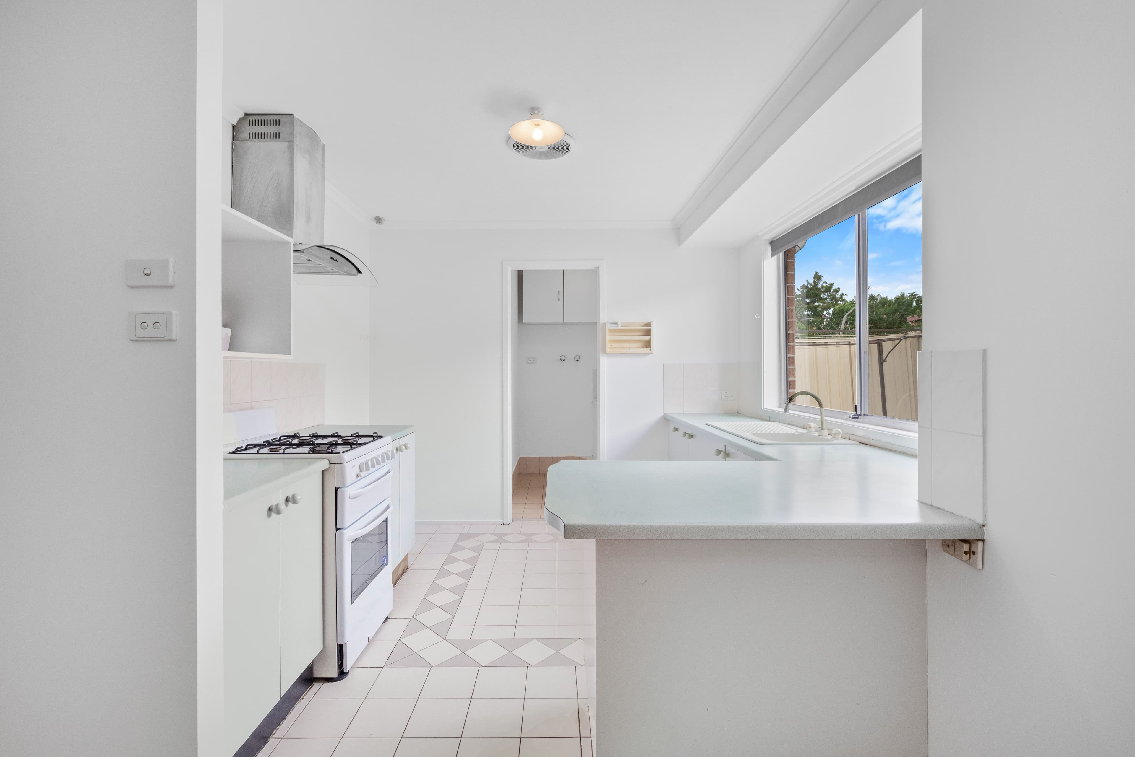 7 Mclaren Place, Ingleburn NSW 2565, Ingleburn - Thumbnail 2