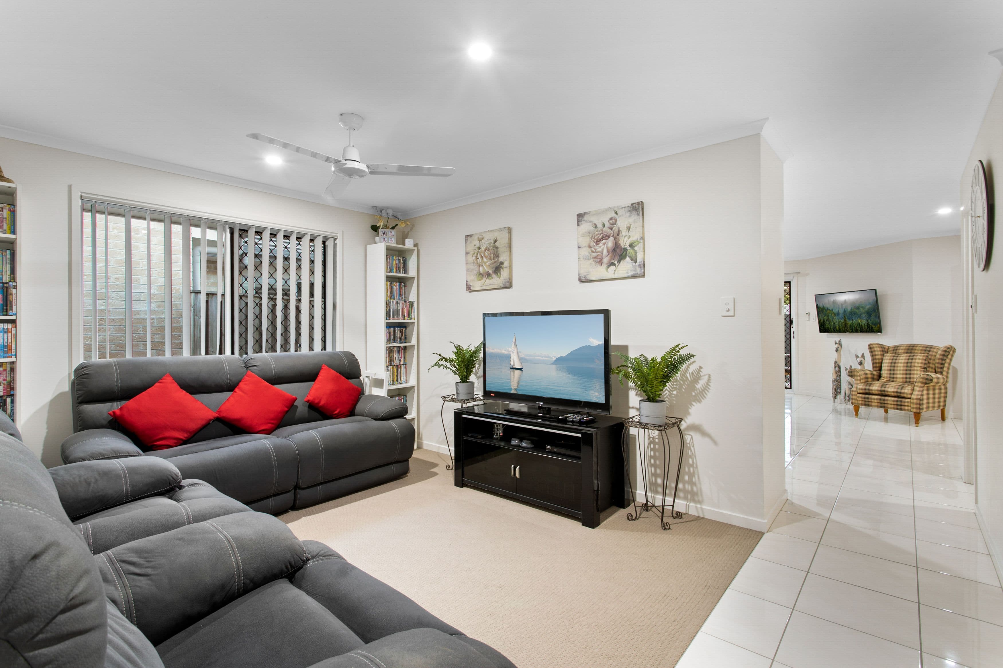 11 Japoon Street, North Lakes QLD 4509, North Lakes - Thumbnail 5