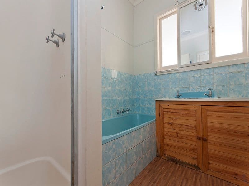 81 Hopetoun Road, Warrnambool VIC 3280, Warrnambool - Thumbnail 7
