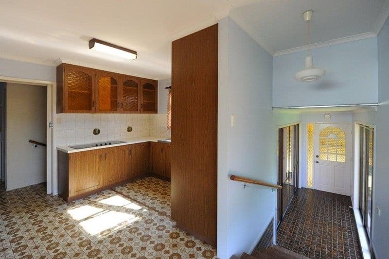5 Charlmay Street, PRINCE HENRY HEIGHTS QLD 4350, Prince Henry Heights - Thumbnail 2