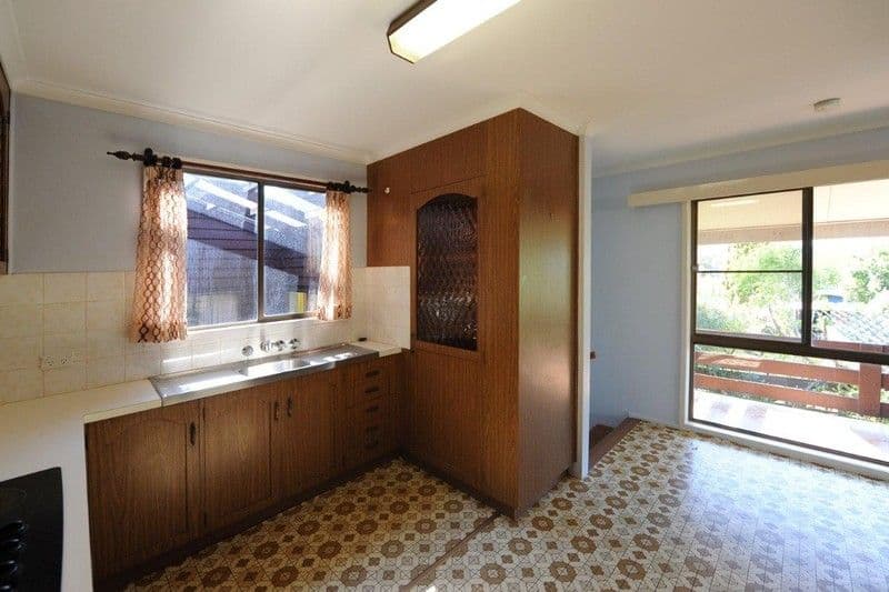 5 Charlmay Street, PRINCE HENRY HEIGHTS QLD 4350, Prince Henry Heights - Thumbnail 3