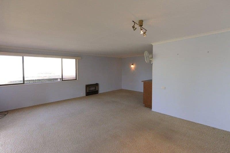5 Charlmay Street, PRINCE HENRY HEIGHTS QLD 4350, Prince Henry Heights - Thumbnail 4