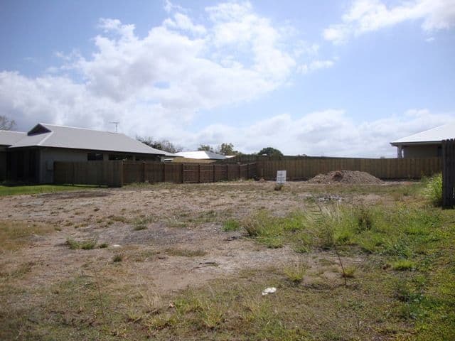 3 Rangeleigh Court, MOUNT LOUISA QLD 4814, Mount Louisa - Thumbnail 2