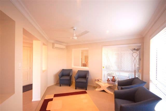 9  Barambah Street, GLENVALE QLD 4350, Glenvale - Thumbnail 5
