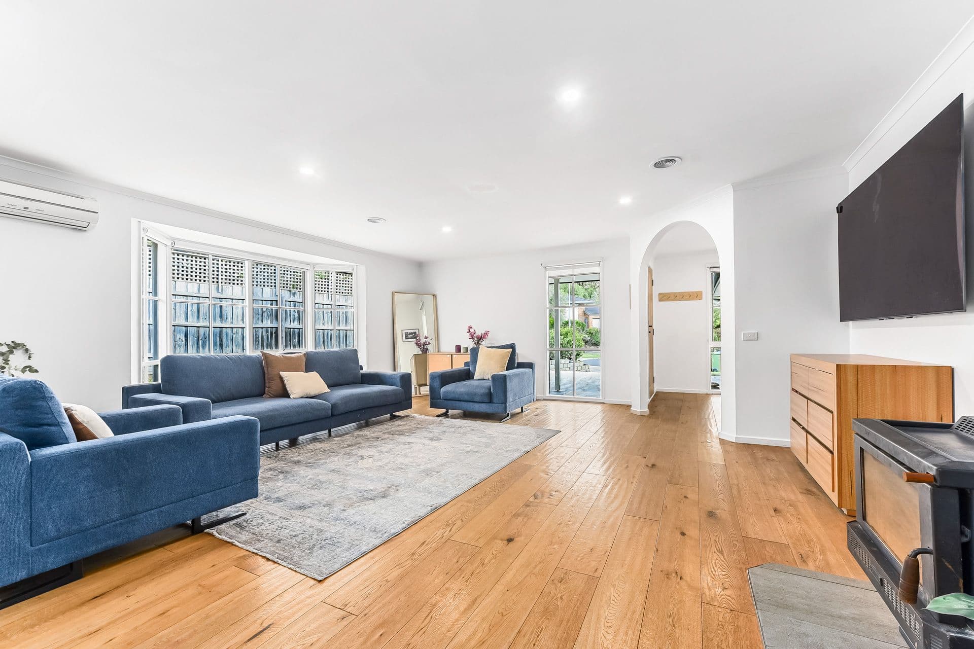 7 Pembroke Court, Berwick VIC 3806, Berwick - Thumbnail 2