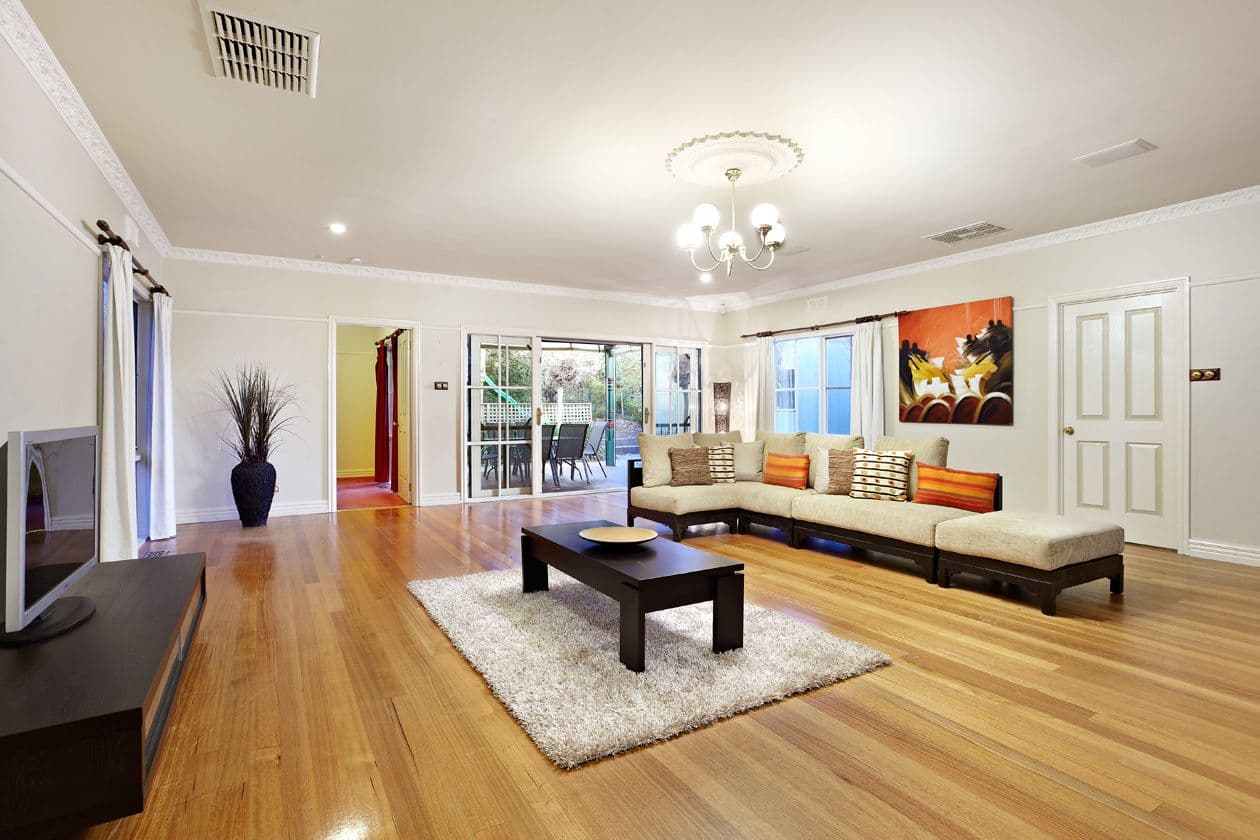 8 Churchill Avenue, CHADSTONE VIC 3148, Chadstone - Thumbnail 4