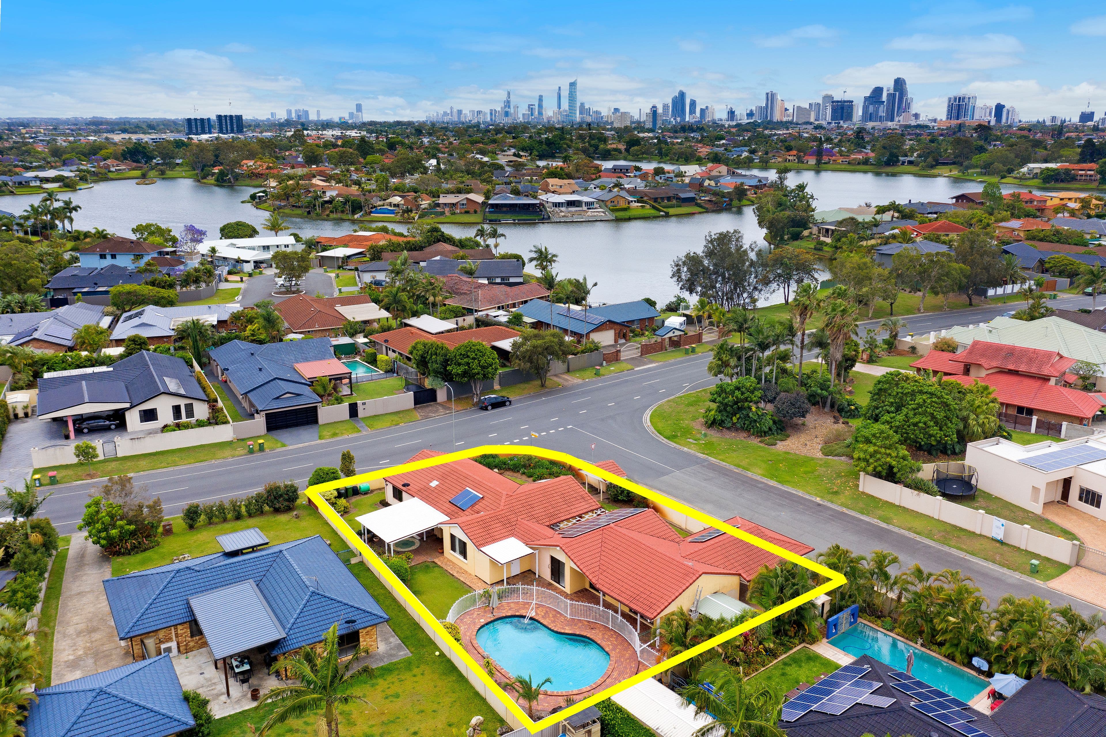 1 Portobello Drive, Mermaid Waters QLD 4218, Mermaid Waters - Image 1