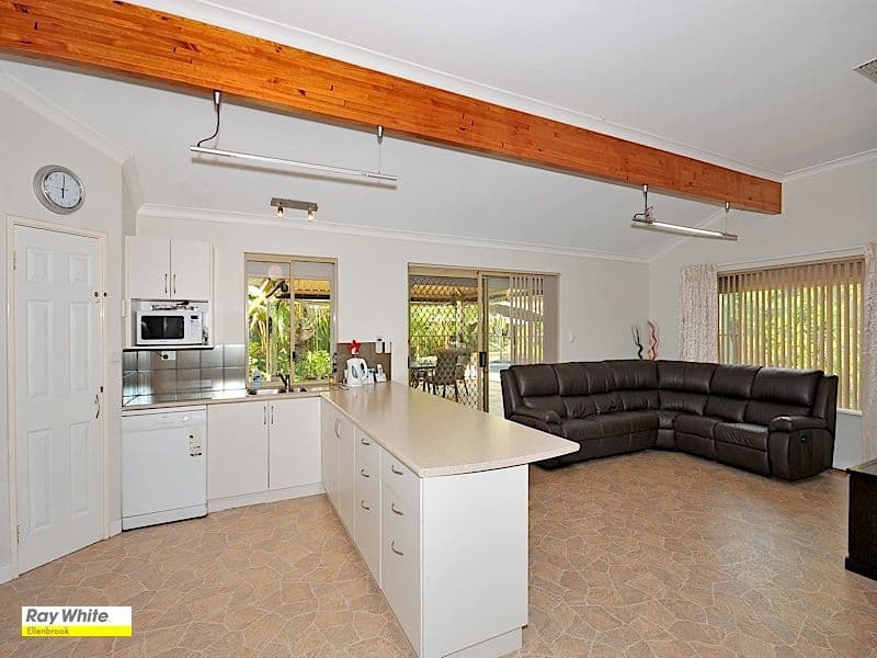 37 The Embankment, South Guildford, WA, 6055, South Guildford - Thumbnail 3