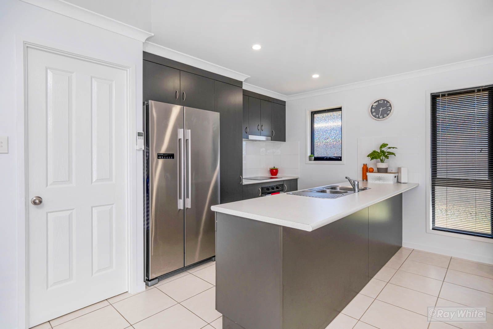 26 Amalfi Drive, Zilzie QLD 4710, Zilzie - Thumbnail 5