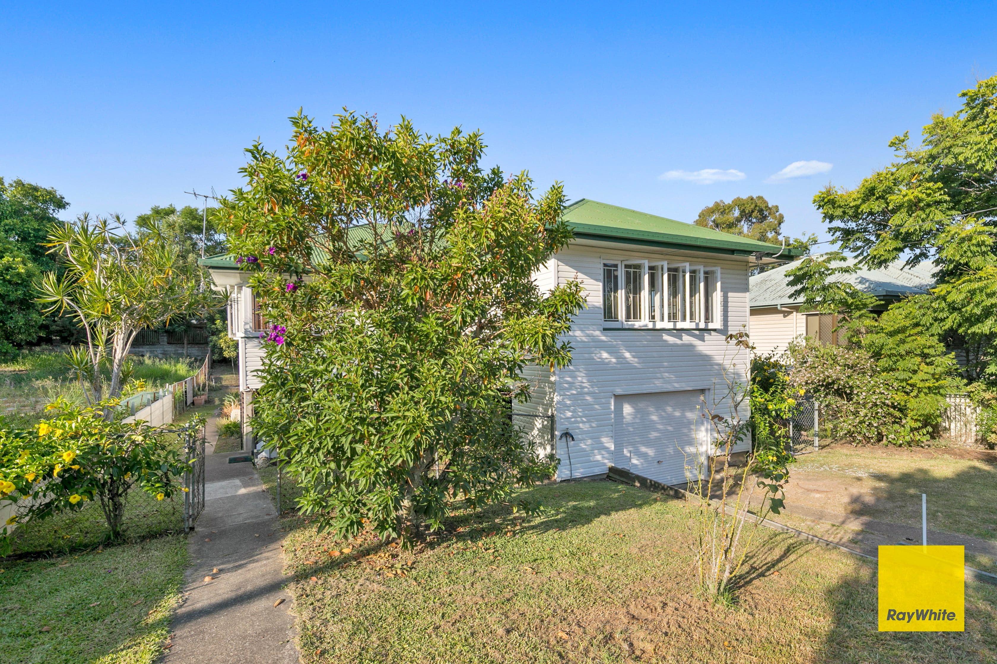 48 Melbourne Avenue, Camp Hill QLD 4152, Camp Hill - Thumbnail 2