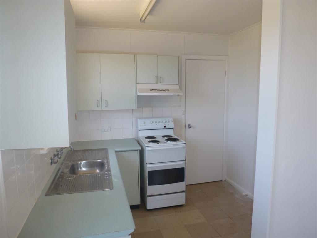 3 Saxon Street, Doncaster VIC 3108, Doncaster - Thumbnail 3