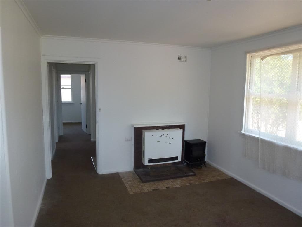 3 Saxon Street, Doncaster VIC 3108, Doncaster - Thumbnail 4