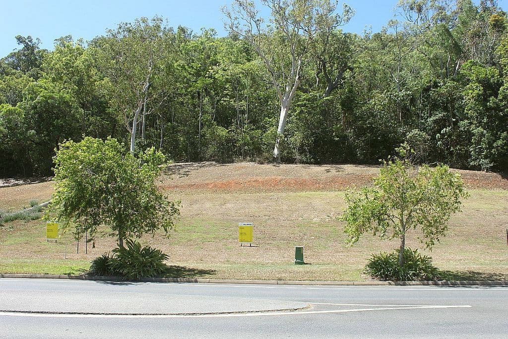 52 Roberts Drive, Trinity Beach QLD 4879, Trinity Beach - Thumbnail 3