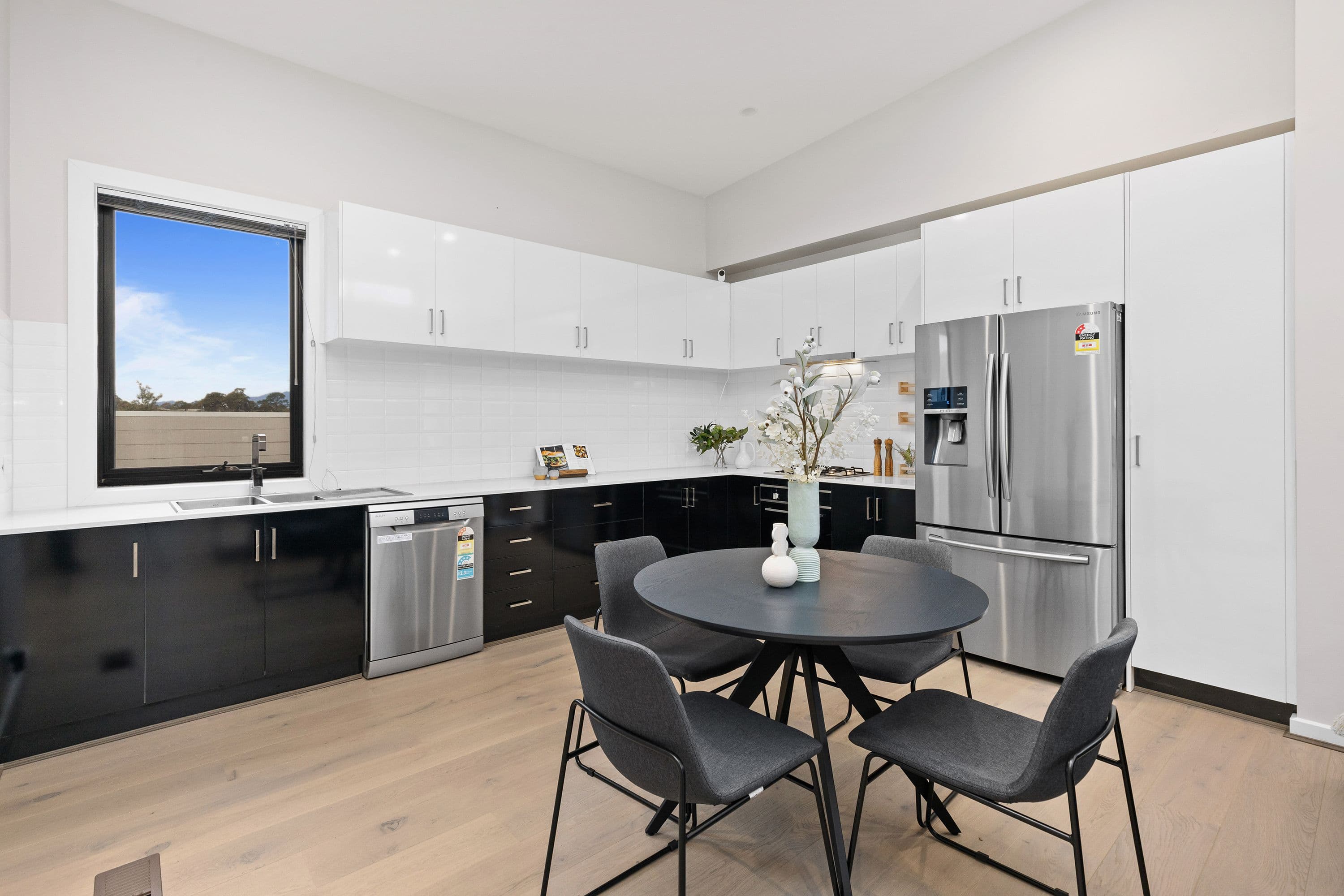 6 Wildwood Grove, Ringwood VIC 3134, Ringwood - Thumbnail 4