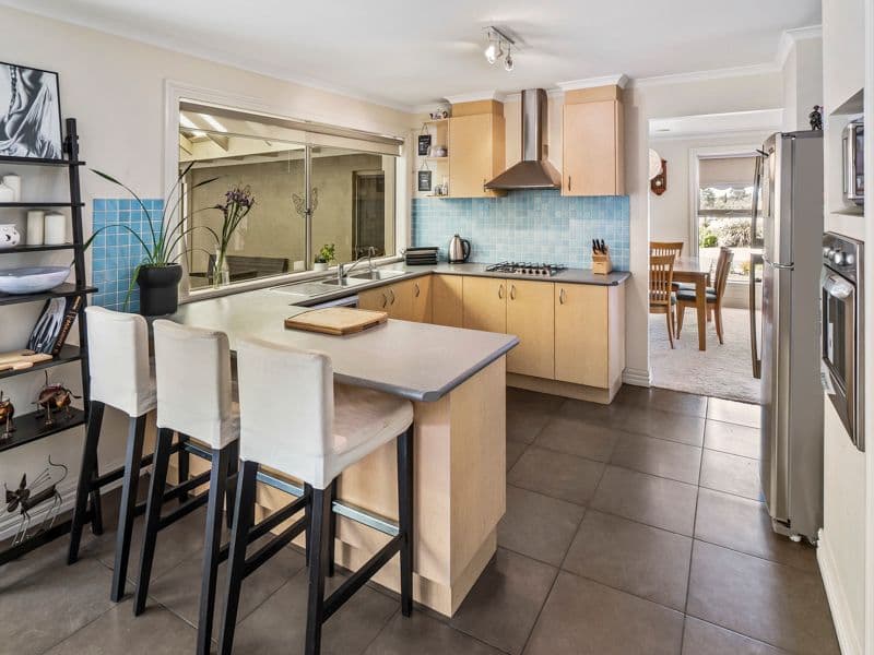 15 Shields Court, Sydenham VIC 3037, Sydenham - Thumbnail 3