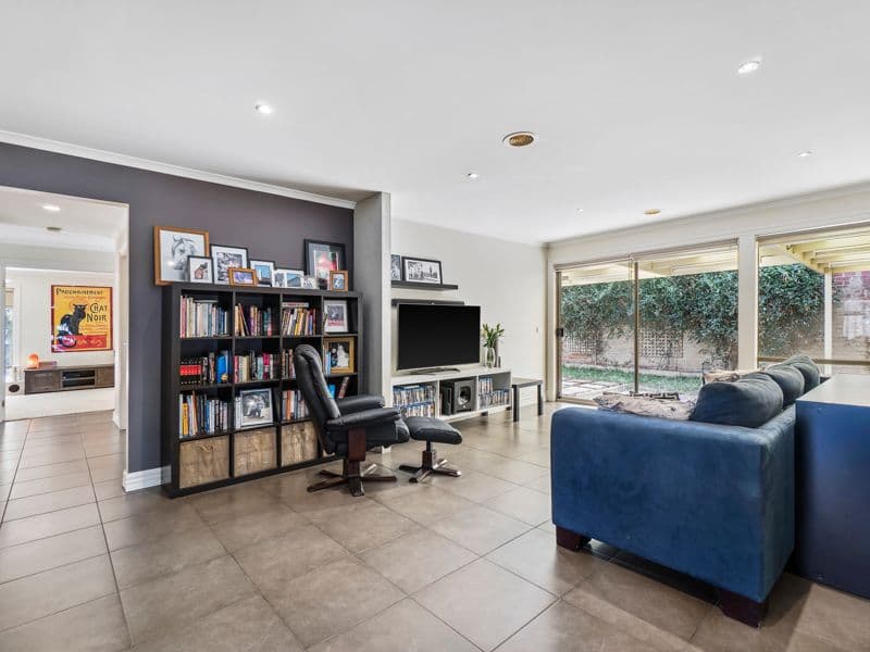 15 Shields Court, Sydenham VIC 3037, Sydenham - Thumbnail 4
