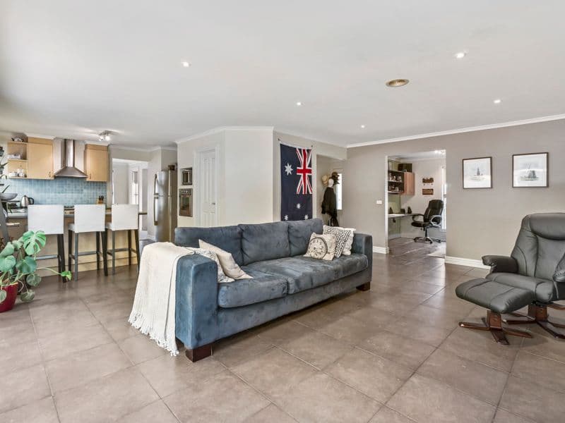 15 Shields Court, Sydenham VIC 3037, Sydenham - Thumbnail 6