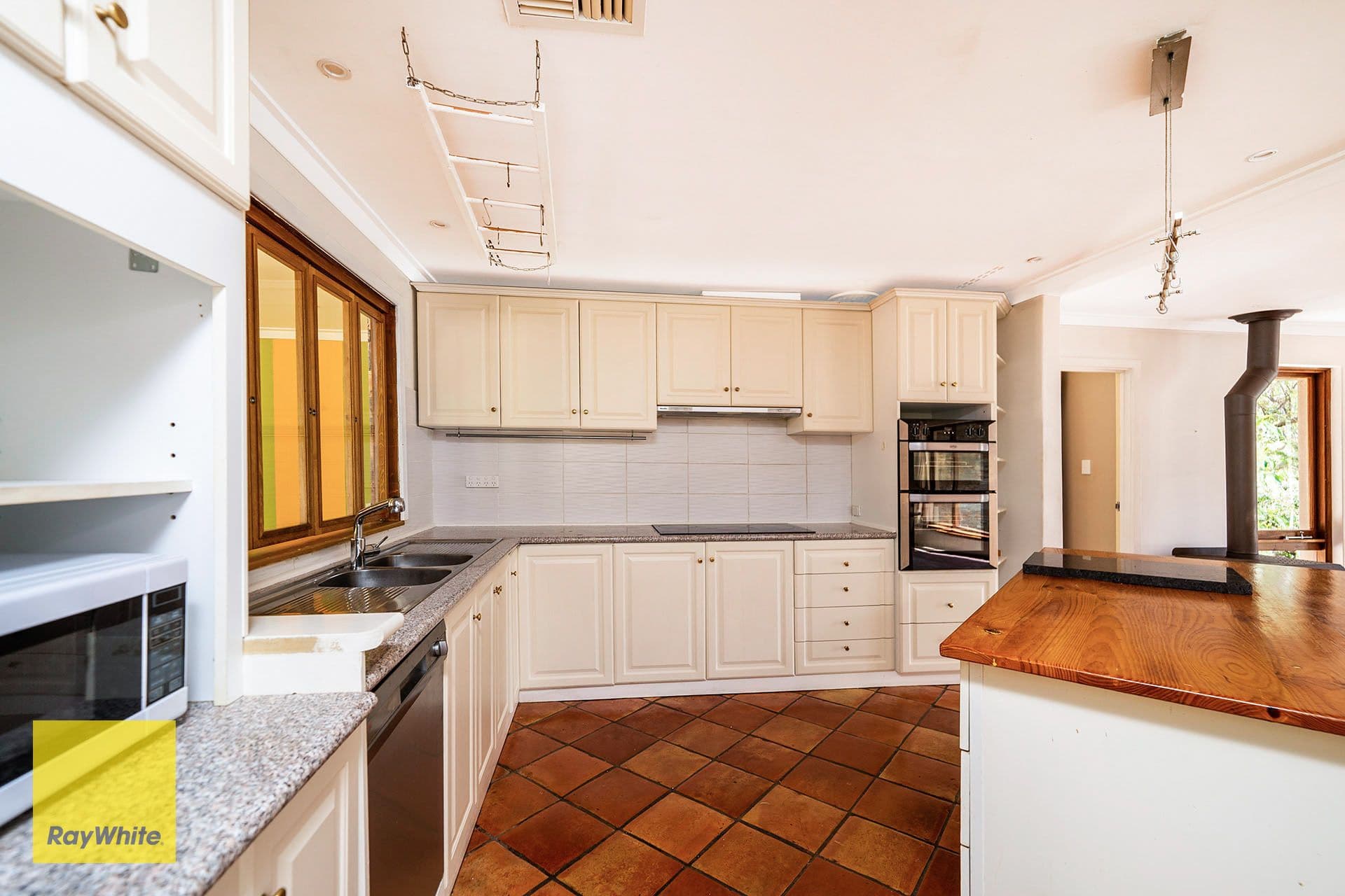 7 Tregenna Place, Gooseberry Hill WA 6076, Gooseberry Hill - Thumbnail 8