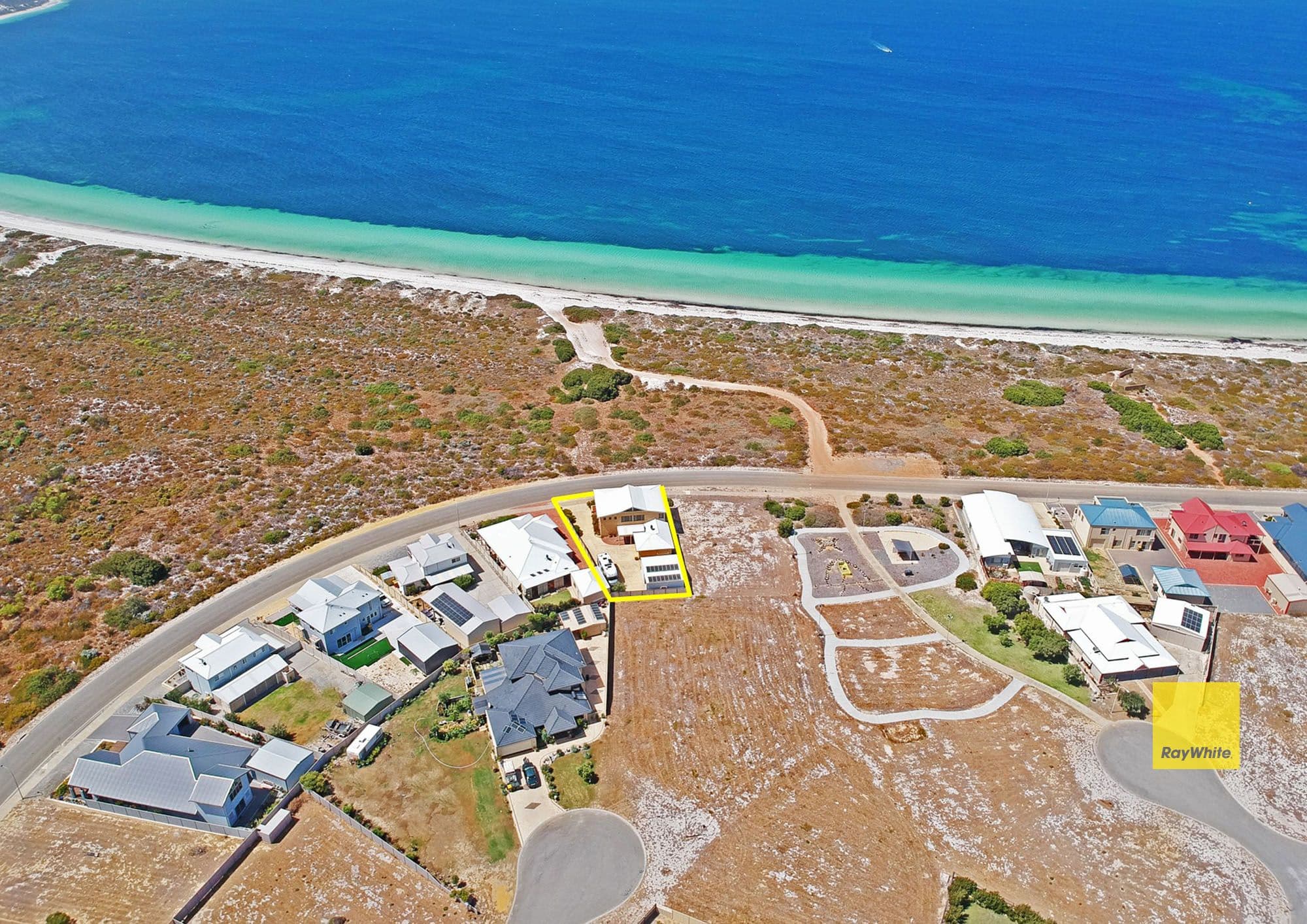 40 Ocean View Drive, Green Head WA 6514, Green Head - Thumbnail 2