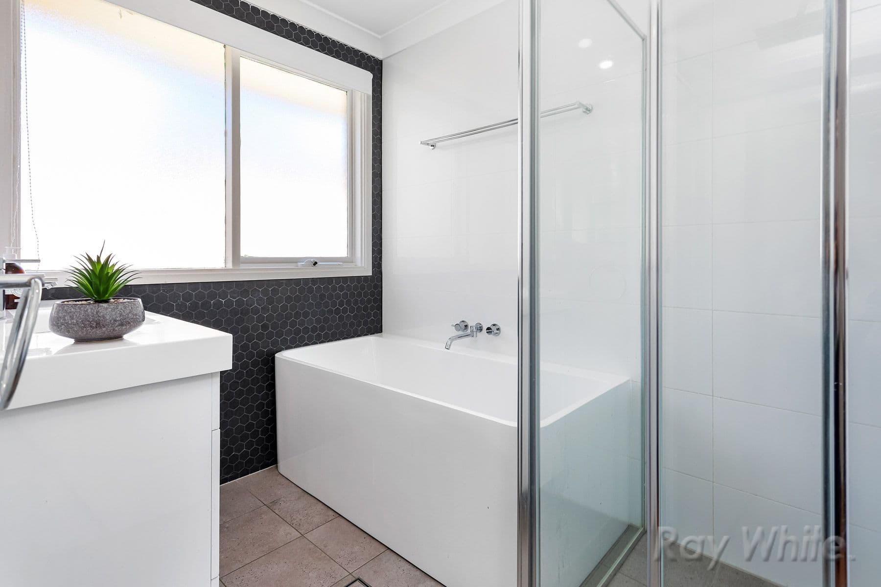 12 Lady Penrhyn Place, Bligh Park NSW 2756, Bligh Park - Thumbnail 5