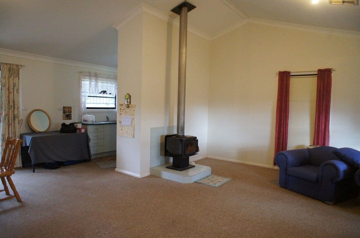 9 Adams Avenue, CONDOBOLIN NSW 2877, Condobolin - Thumbnail 4