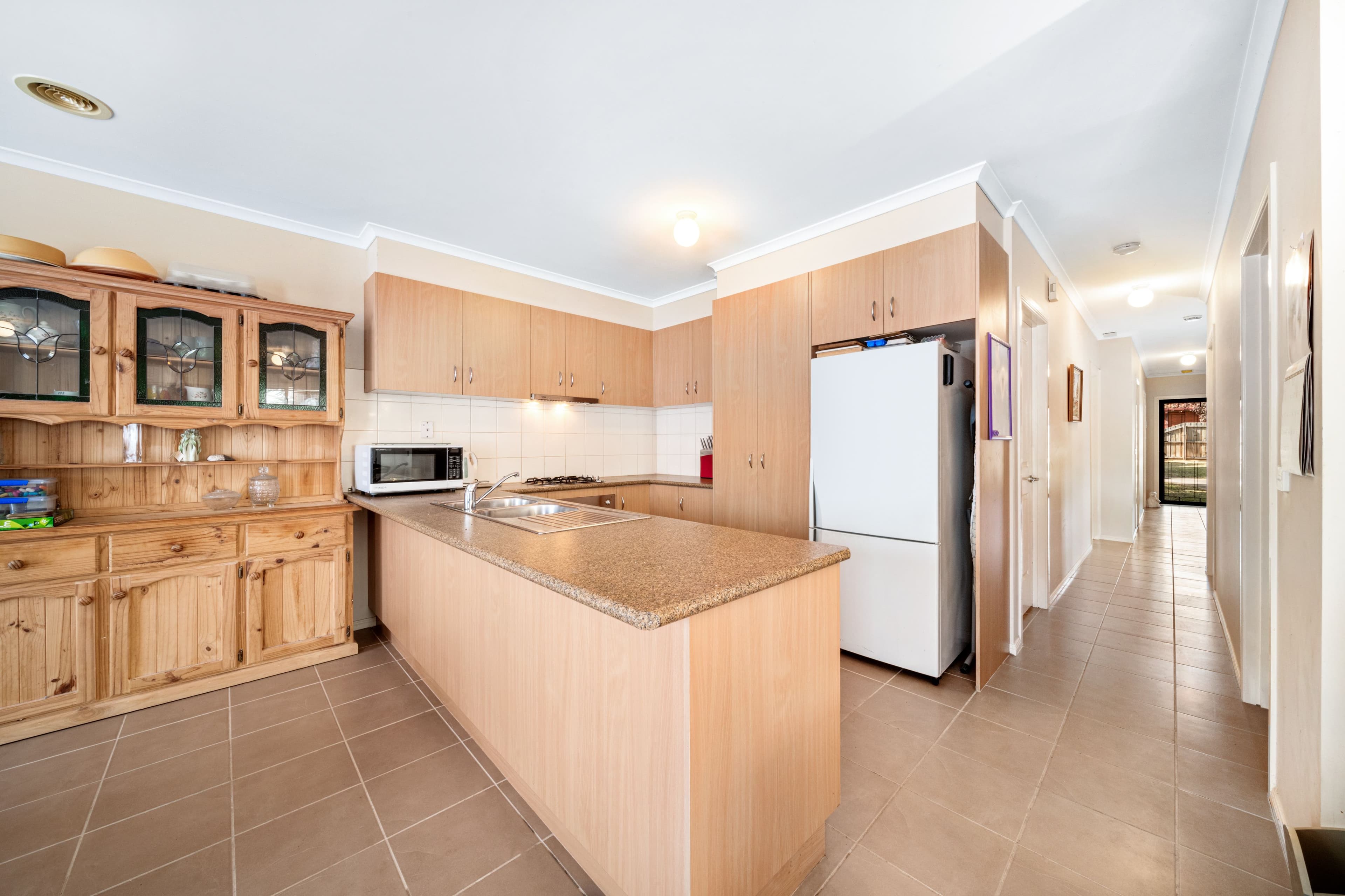 3 Laceby Court, Corio VIC 3214, Corio - Thumbnail 4