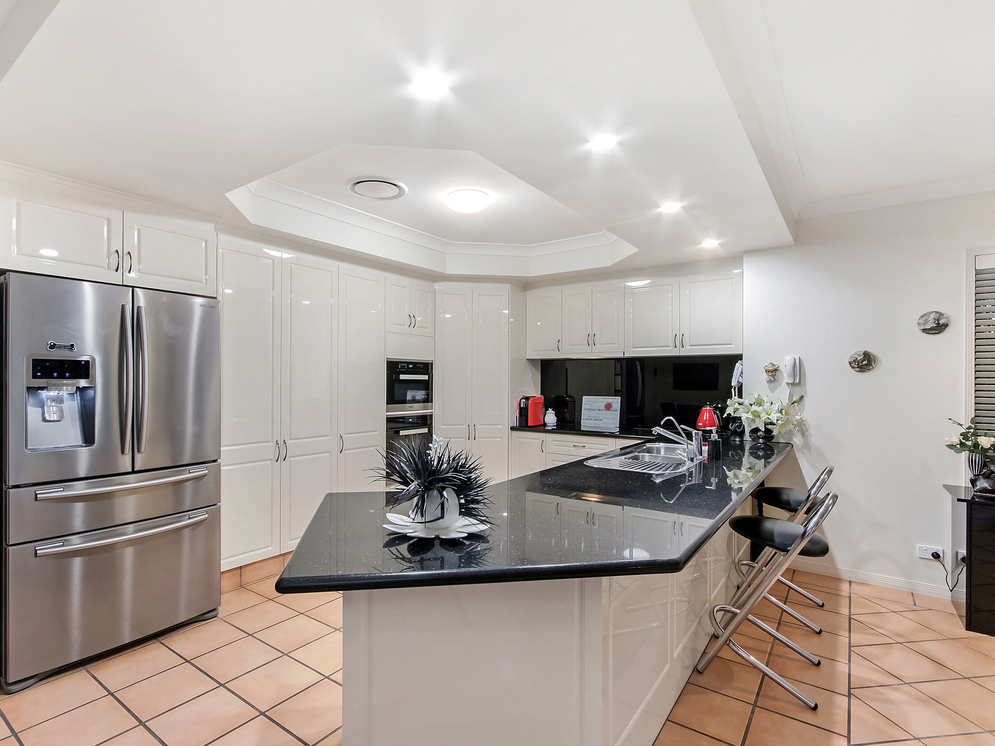 178 Palm Meadows Drive, Carrara QLD 4211, Carrara - Thumbnail 5