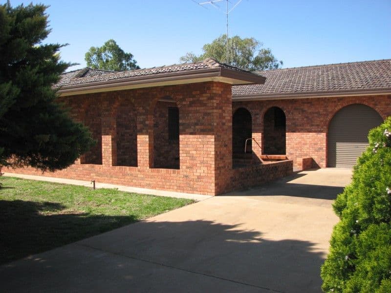 121 Farnell Street, FORBES NSW 2871, Forbes - Image 1