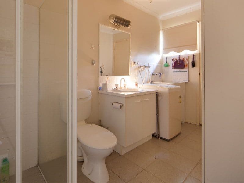 4 Lardner Road, Frankston VIC 3199, Frankston - Thumbnail 5