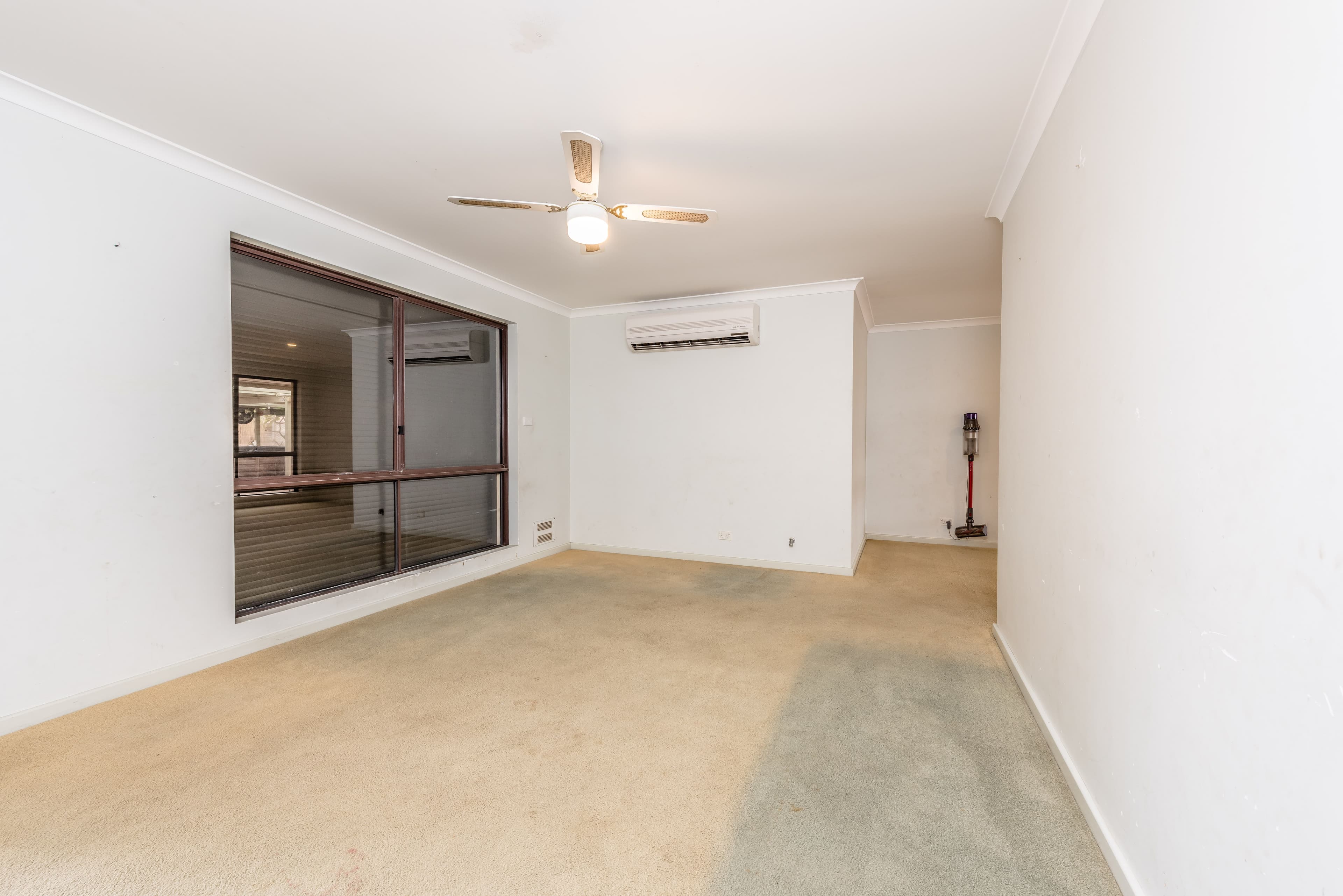 13 Glenview Street, Mount Tarcoola WA 6530, Mount Tarcoola - Thumbnail 3