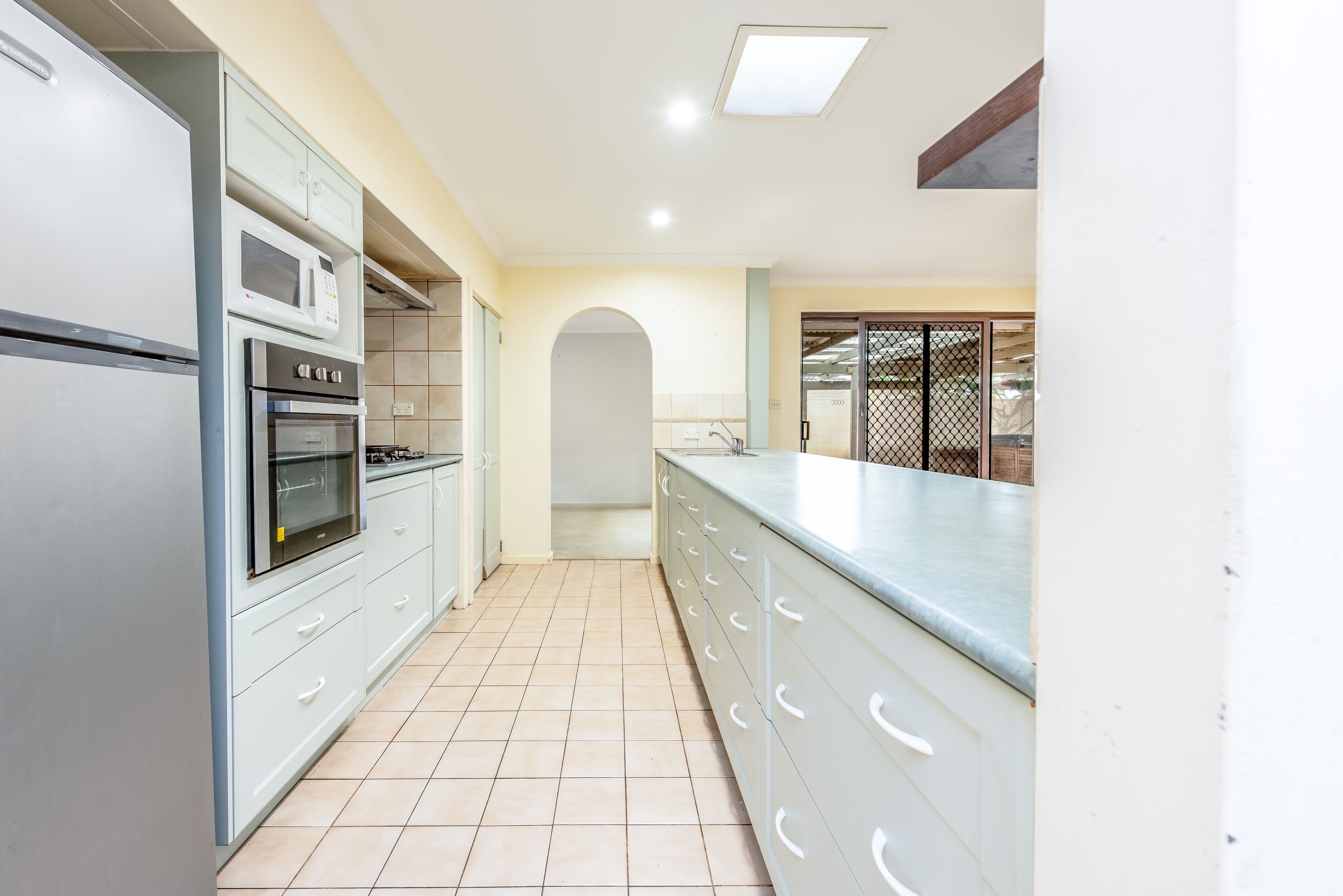 13 Glenview Street, Mount Tarcoola WA 6530, Mount Tarcoola - Thumbnail 8
