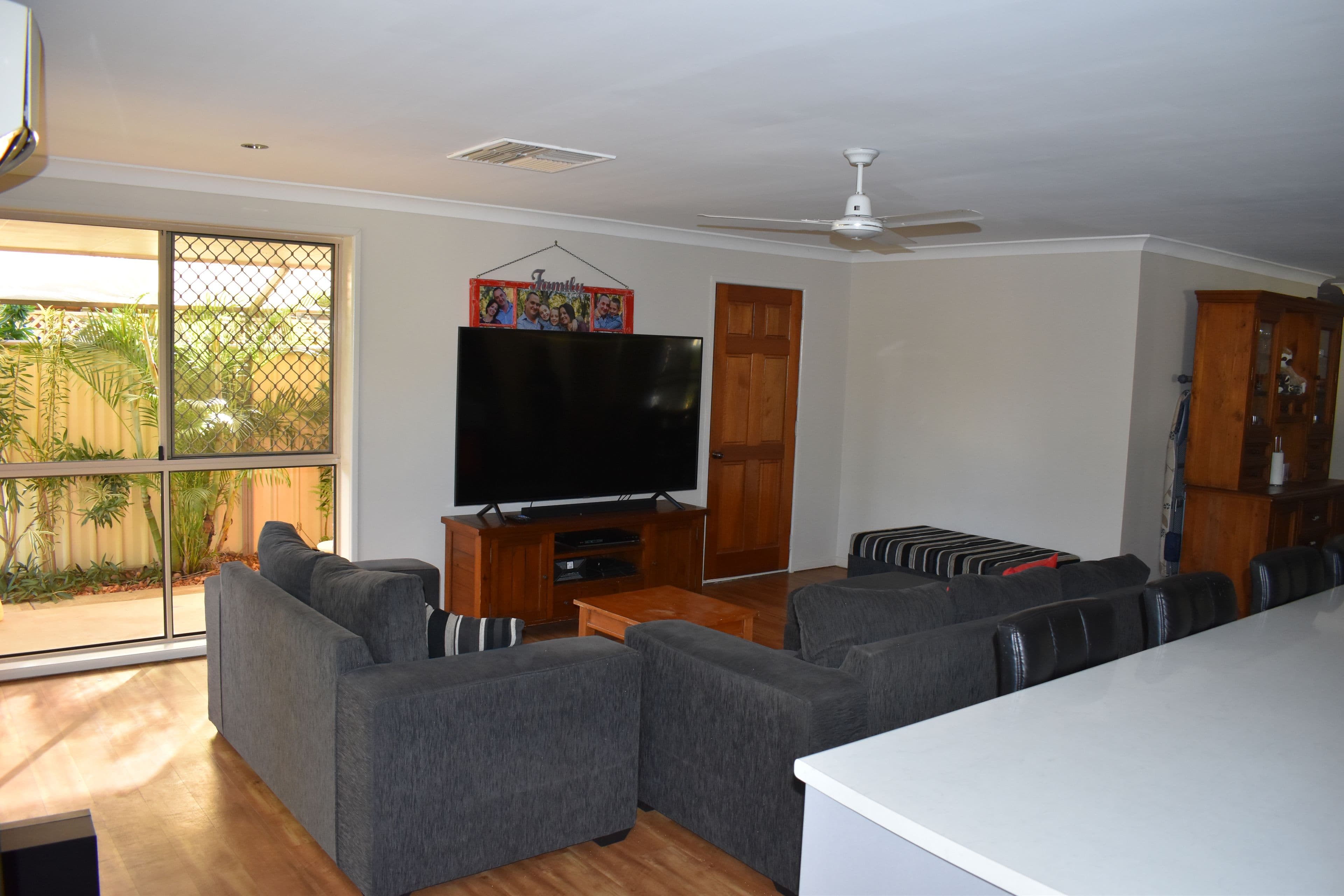 33 Campbell Street, Emerald QLD 4720, Emerald - Thumbnail 6