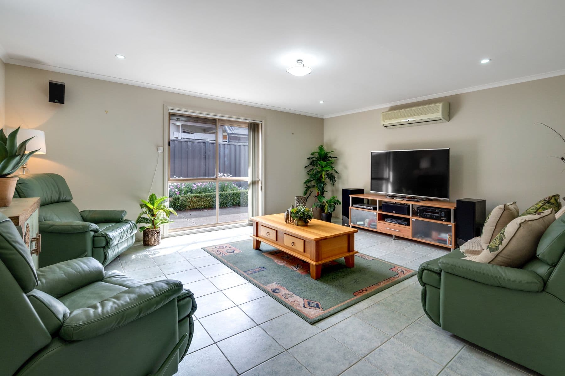 13 Erskine Court, Greenvale VIC 3059, Greenvale - Thumbnail 2