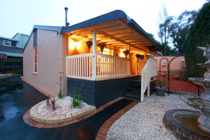 18 Batterbee Drive, MOOROOLBARK VIC 3138, Mooroolbark - Thumbnail 4