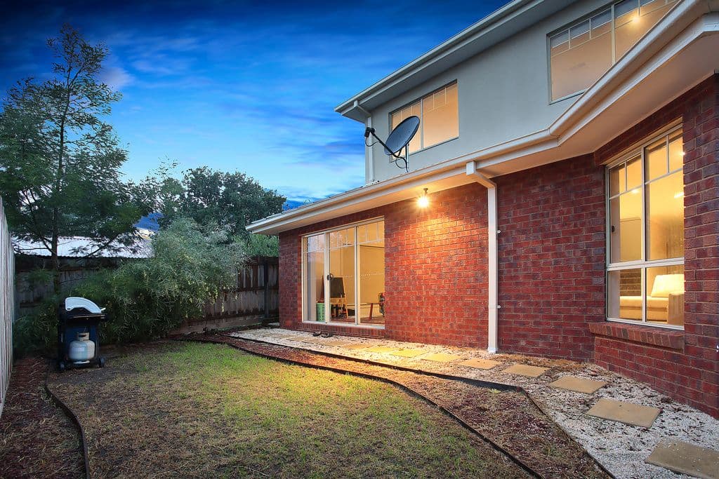 16 Churchill Avenue, CHADSTONE VIC 3148, Chadstone - Thumbnail 2