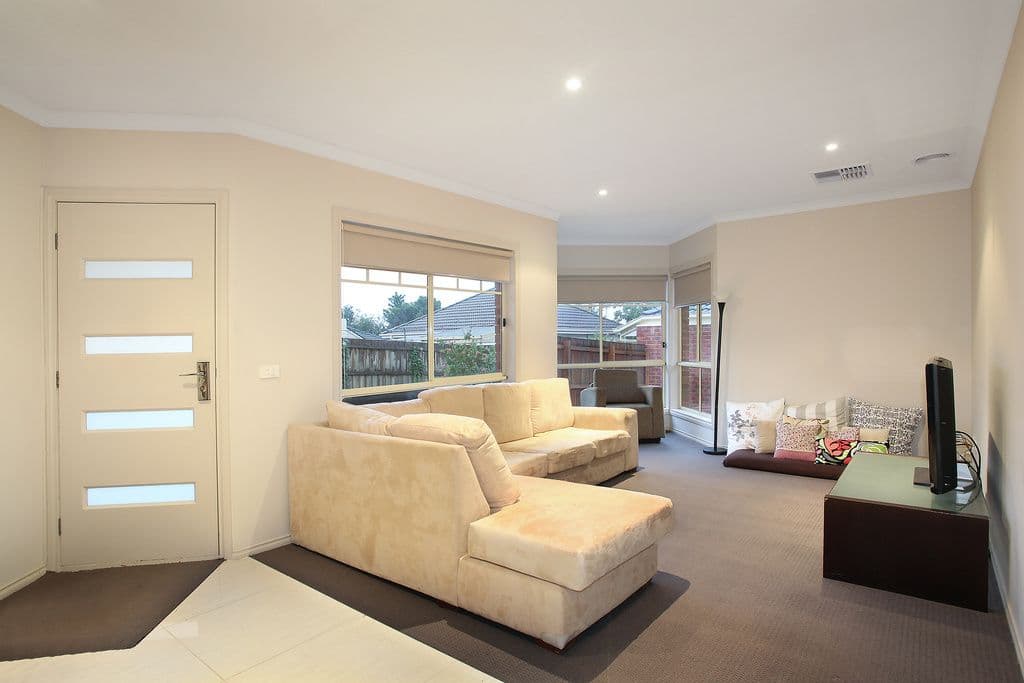 16 Churchill Avenue, CHADSTONE VIC 3148, Chadstone - Thumbnail 3