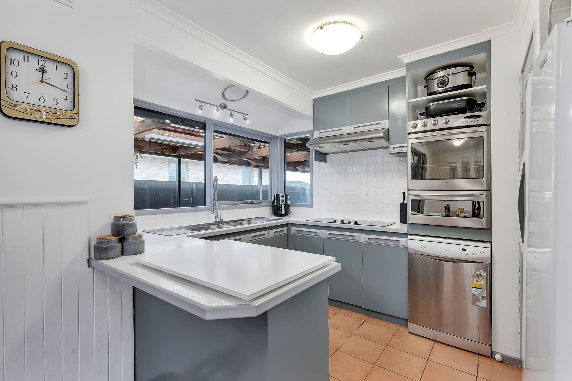 13 Melview Drive, Wyndham Vale VIC 3024, Wyndham Vale - Thumbnail 2