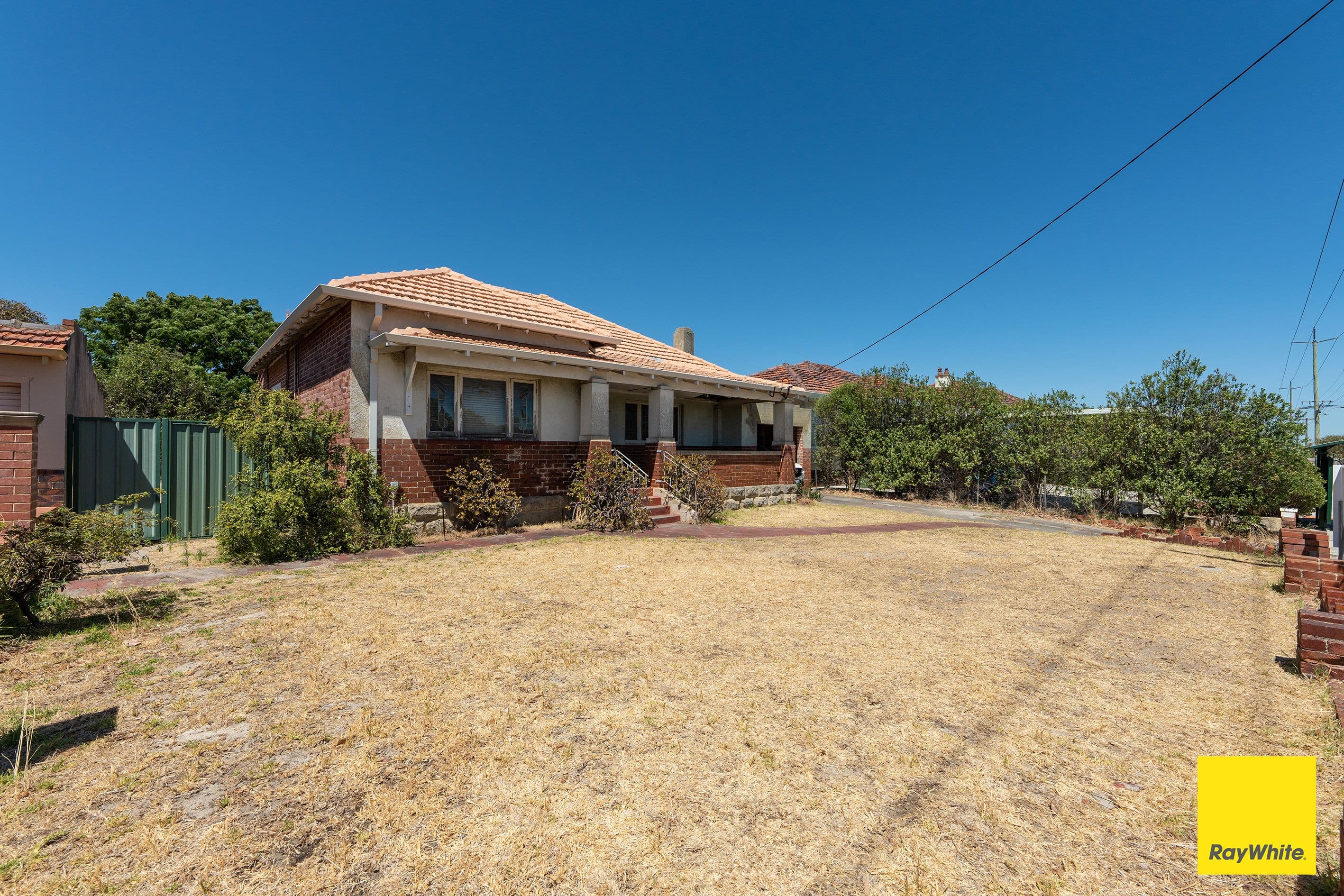 132 Grand Promenade, Bedford WA 6052, Bedford - Thumbnail 4