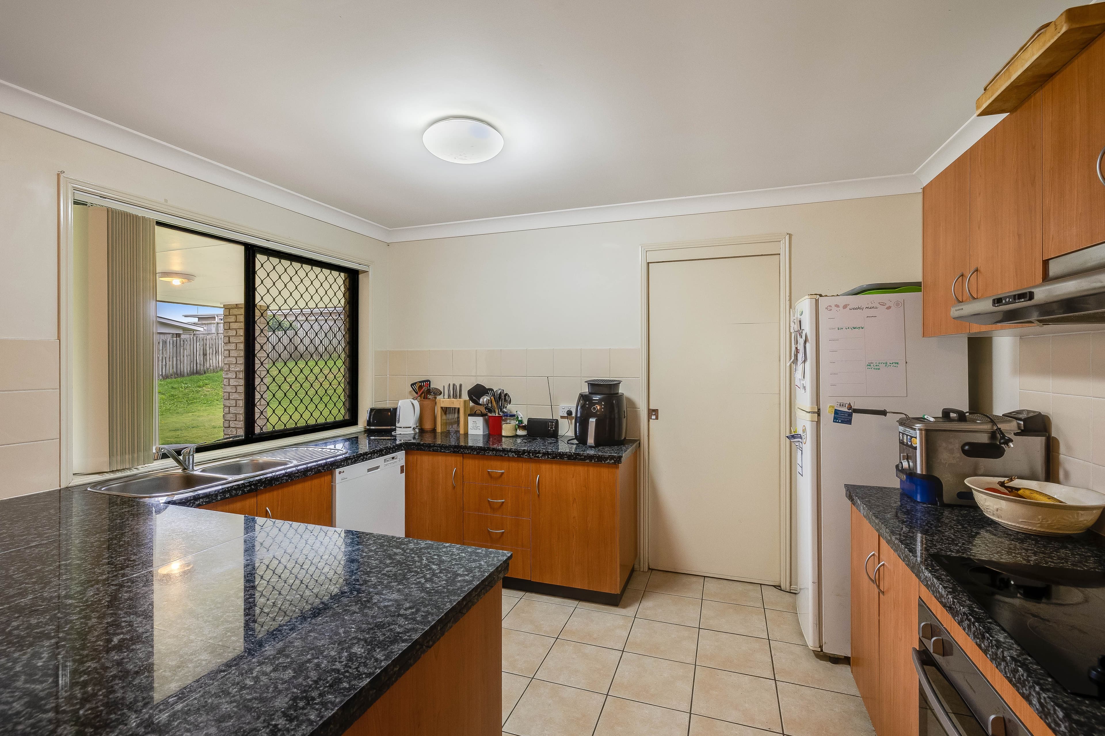 21 McShane Drive, Mount Kynoch QLD 4350, Mount Kynoch - Thumbnail 6