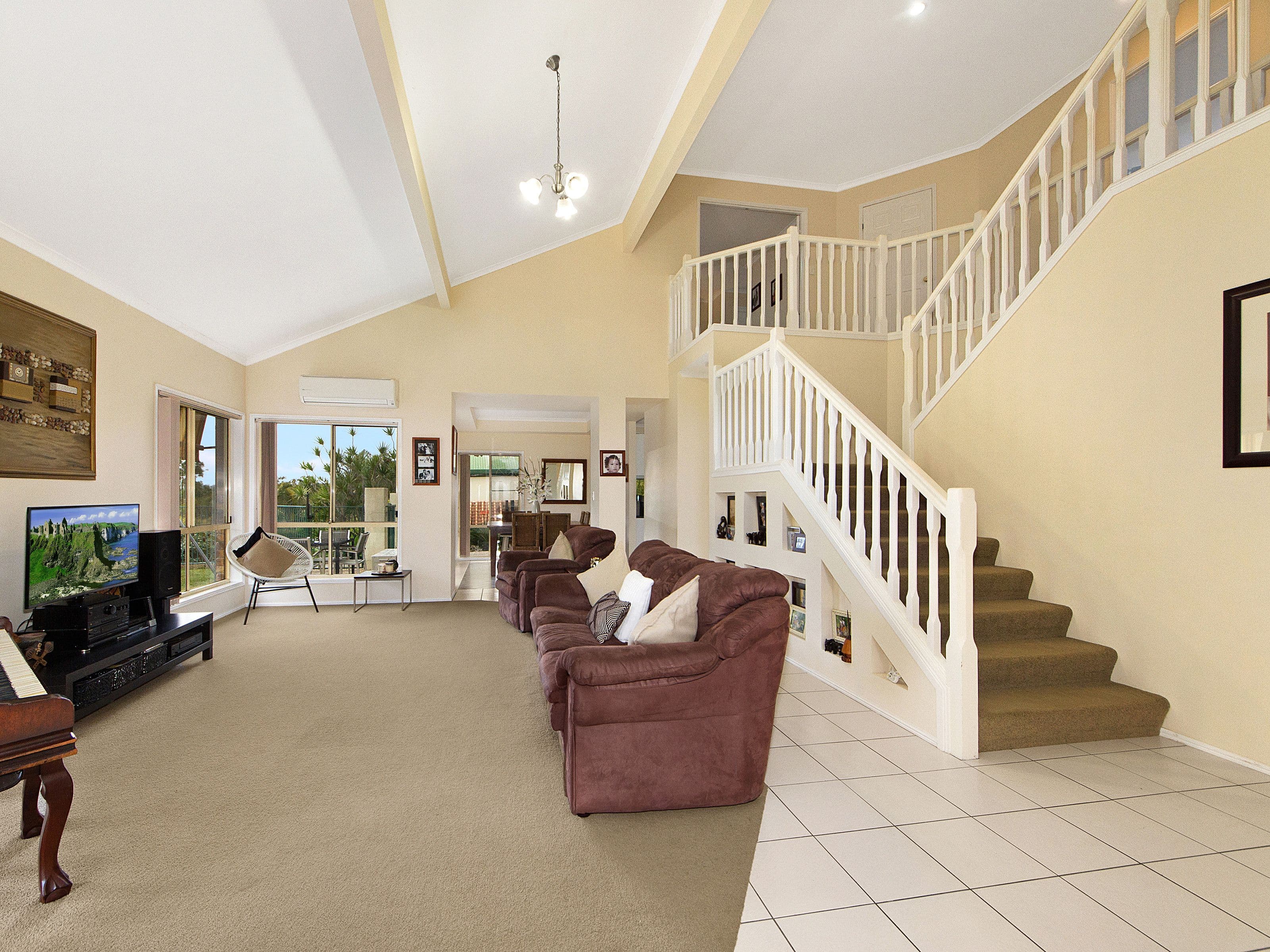 55 Oregon Way, Oxenford QLD 4210, Oxenford - Thumbnail 7